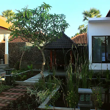 Tulamben Dive Resort